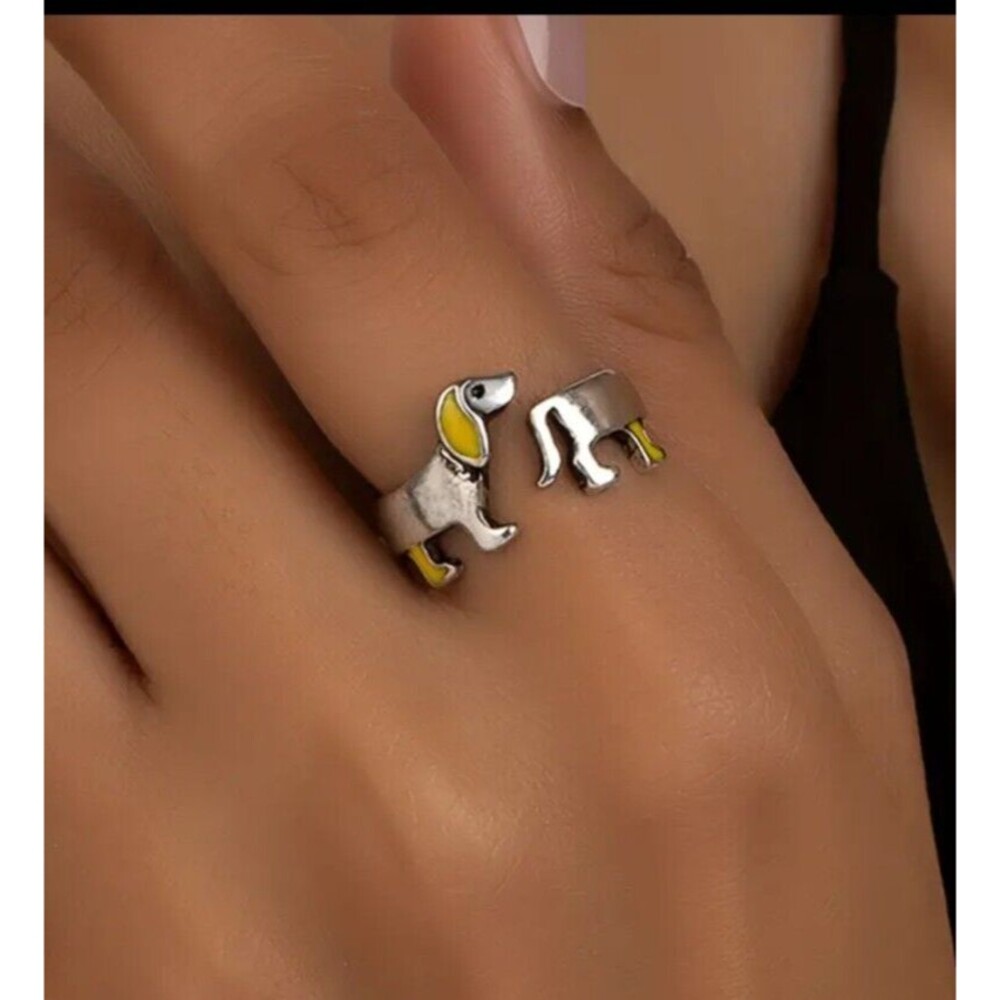ADJUSTABLE Silver Tan DACHSHUND Dog Ring Tail Wrap Around